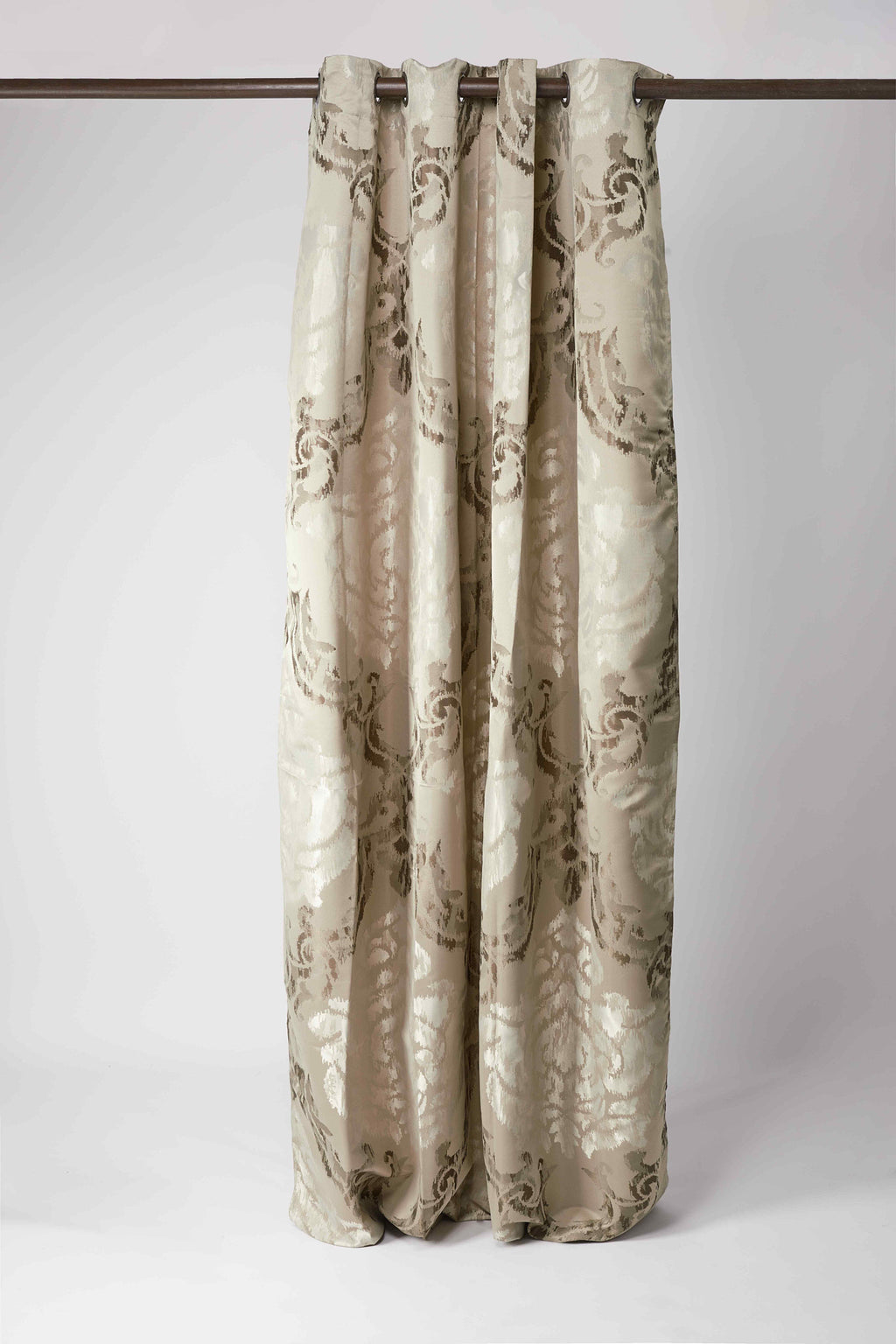 Cortinado Leonor